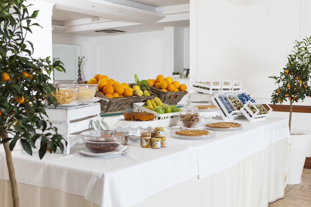 Sud Beach Hotel Fronte Mare By Ria Hotels Marina Di Pulsano Eksteriør bilde
